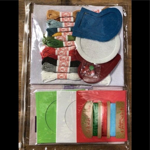 ENJOY CROSS-STITCH CHRISTMAS edition 2017 issue 18 - Picture 15 of 16